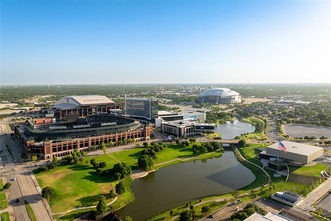 Commercial concrete construction in Arlington, TX