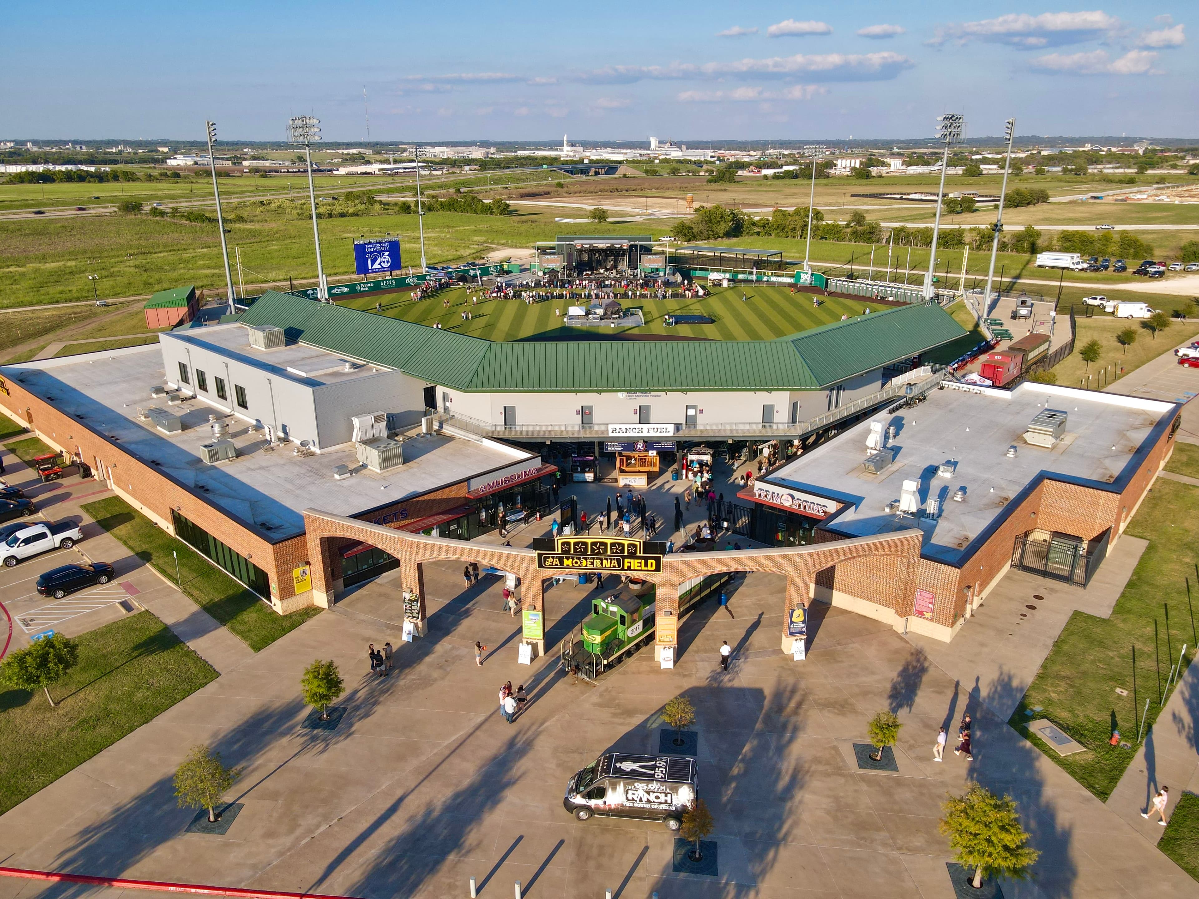 Commercial concrete construction in Cleburne, TX